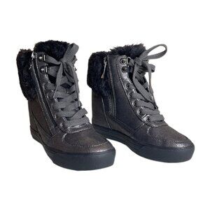 Guess Dustyn Faux Fur Hidden Wedge Sneaker Ankle Boots Size 6.5